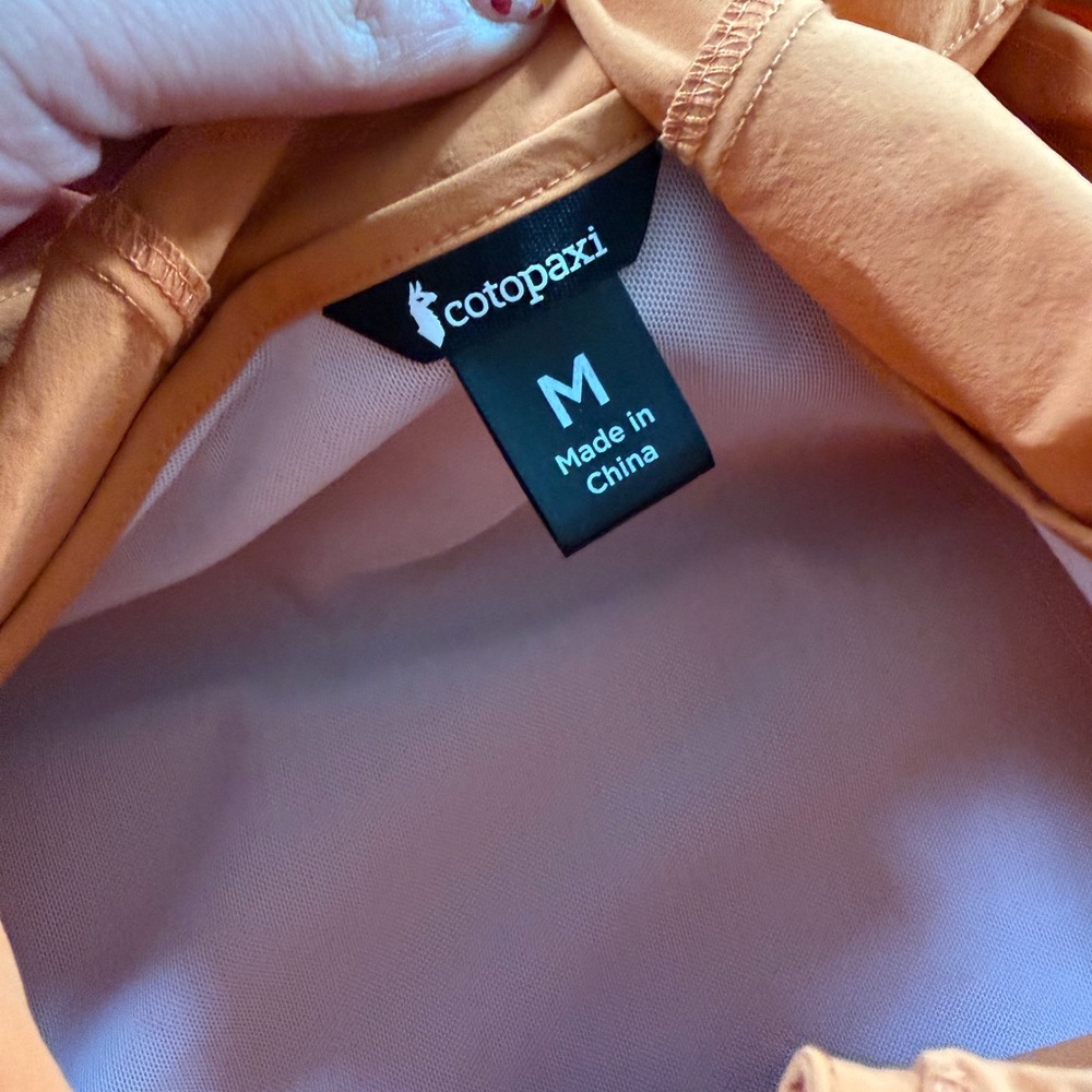 NWT Cotopaxi Men’s Orange Windbreaker Jacket Size Medium - Picture 3 of 6